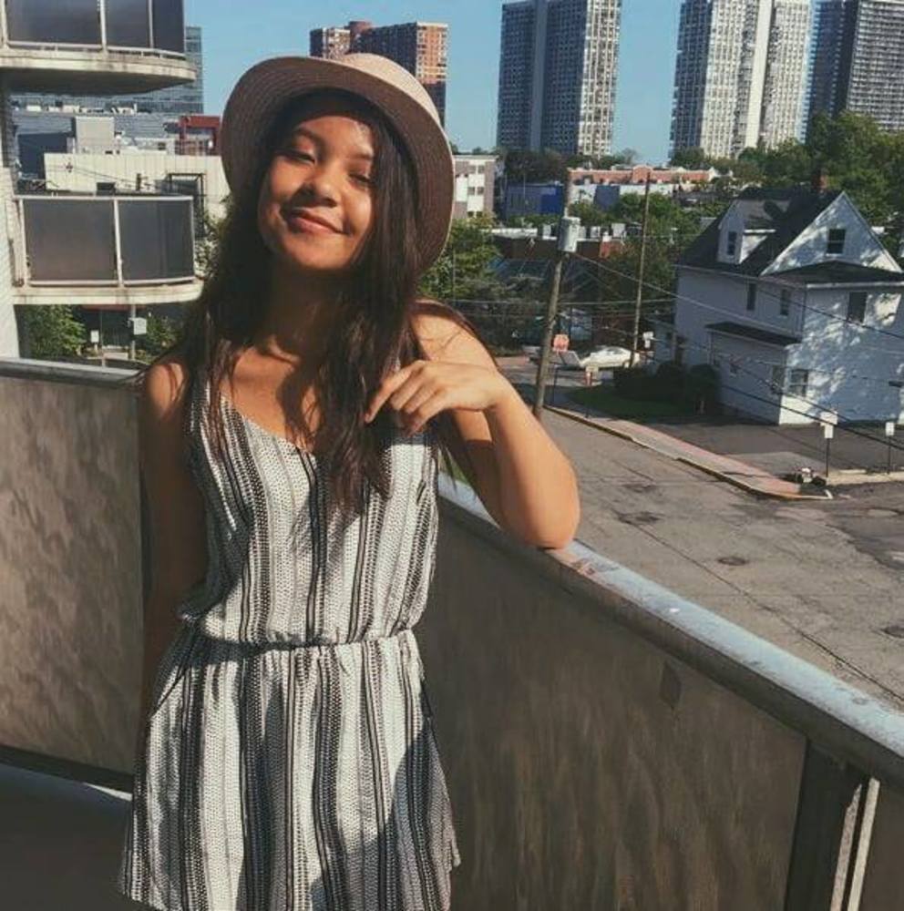 Meet your Posher, Valentina